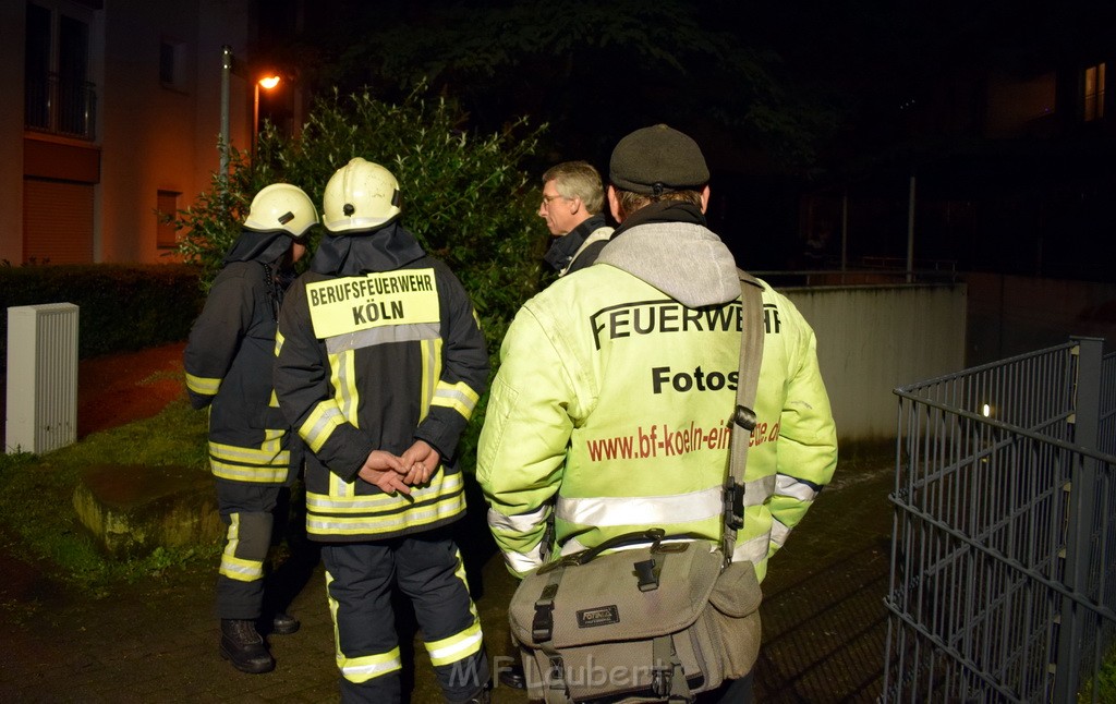 Feuer 2 Tiefgarage Koeln Hoehenhaus Ilfelder Weg P38.JPG